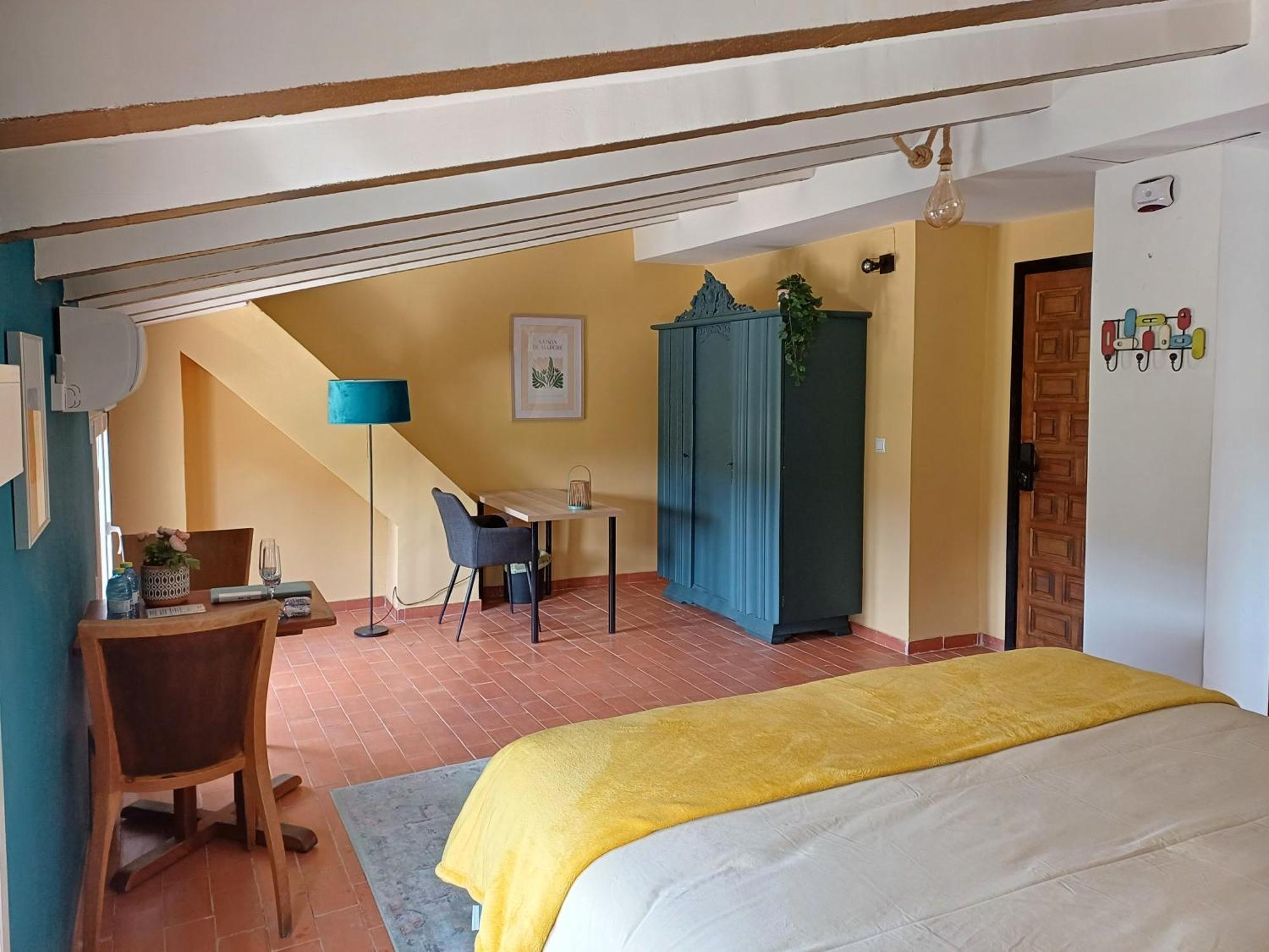 Finca La Higuera - Boutique B&B Ontinyent Extérieur photo